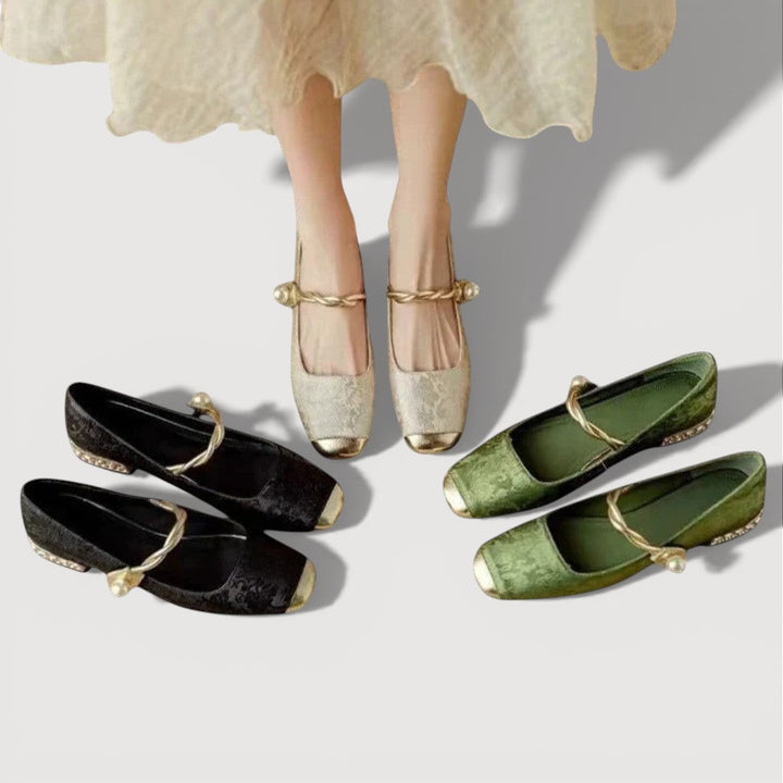 KRYSTAL – VINTAGE LOW HEELS
