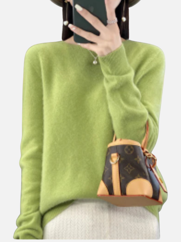 Maria | Soft Knit Jumper with Round Neck