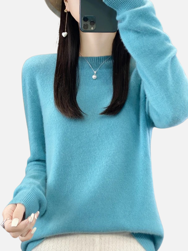 Maria | Soft Knit Jumper with Round Neck