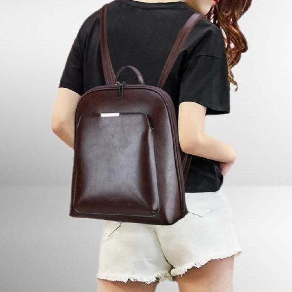 Saskia – Classic Double Pocket Backpack