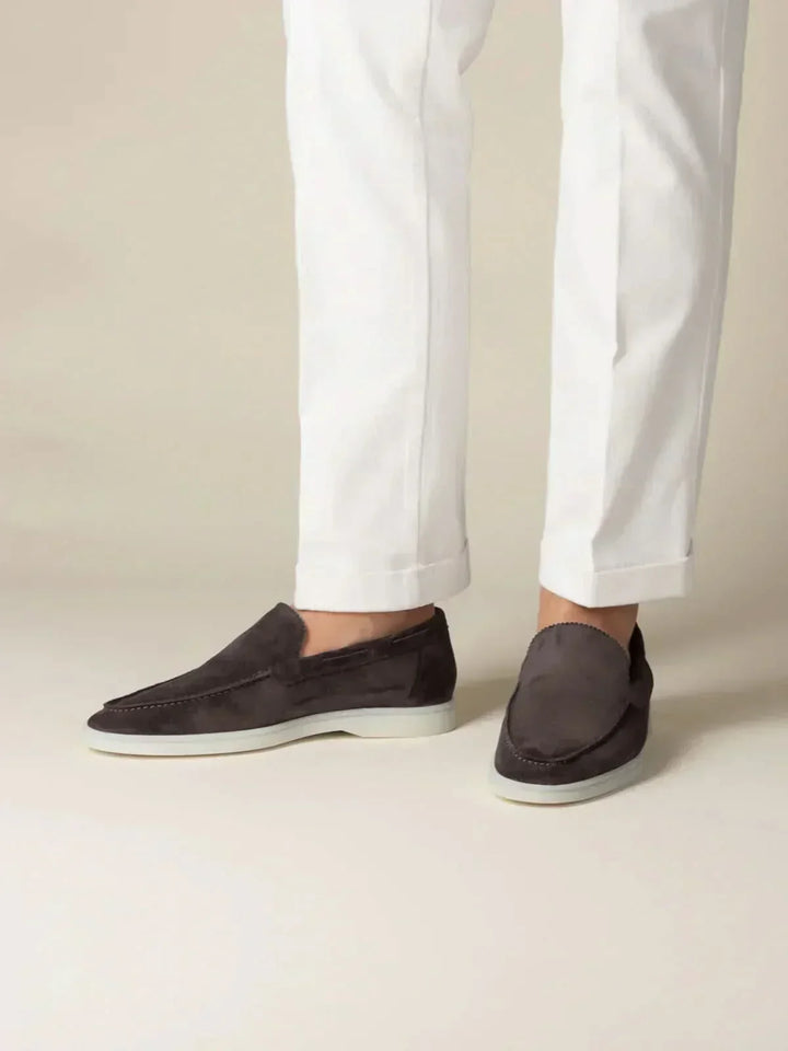 Classic Suede Loafer Brown