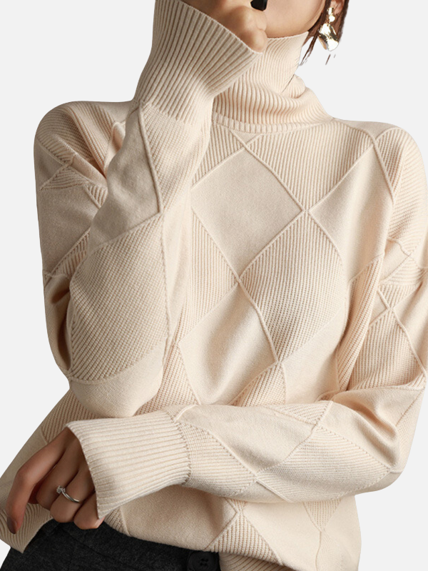 Susanne | Roll Neck Jumper with Diamond Pattern