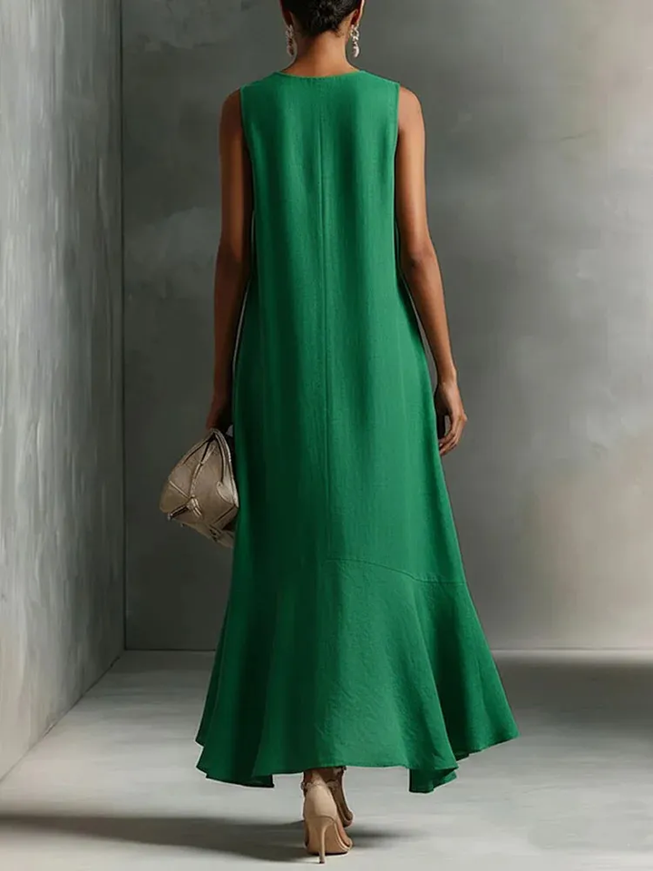 Astra - Sleeveless Maxi Dress with V-Neck